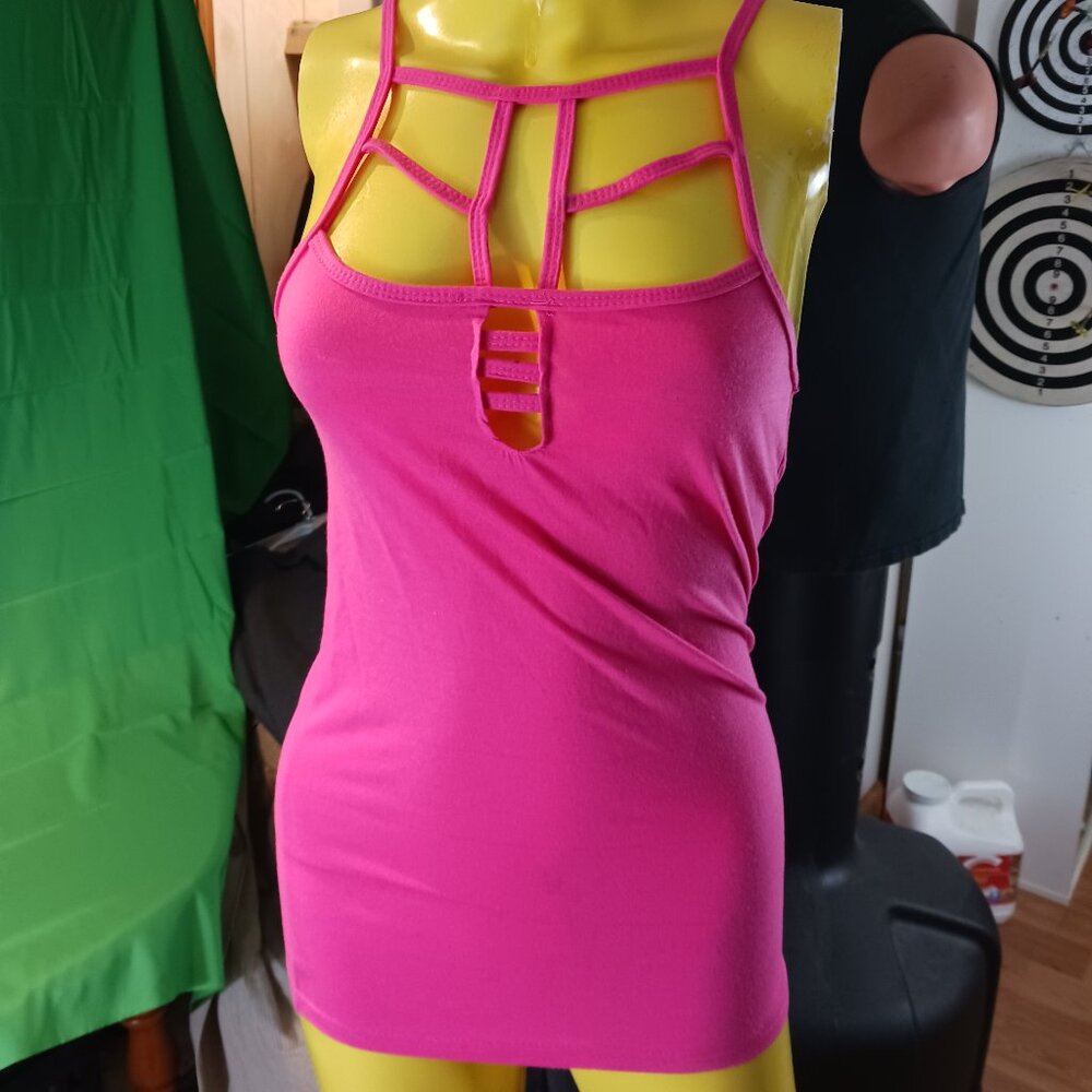 women pink cami camisole spaghetti new never wear